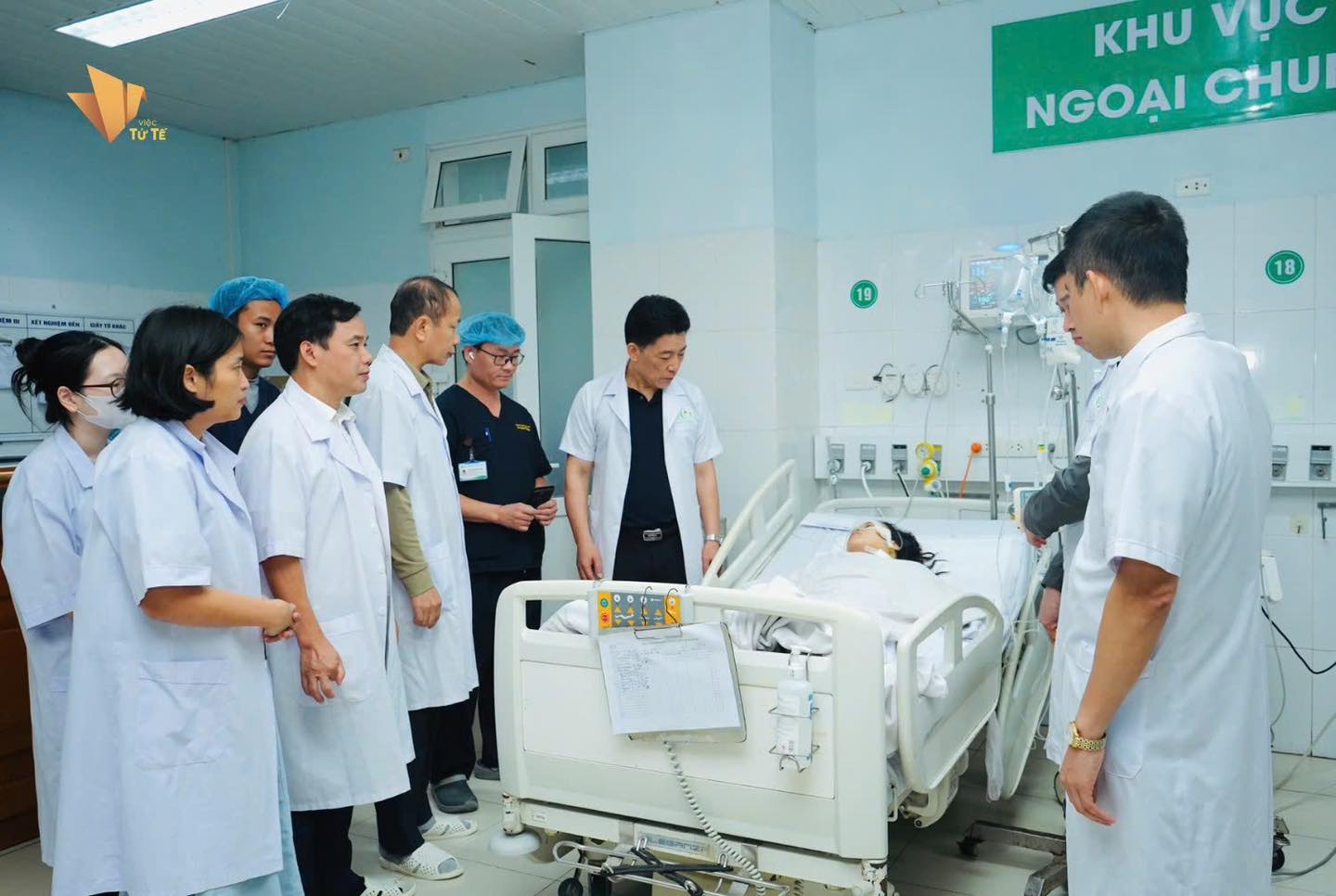 Nữ điều dưỡng bị đâm 11 nhát dao xúc động ngày quay trở lại công việc, kể lại thời khắc che chắn cho trẻ sơ sinh trong vụ truy sát kinh hoàng- Ảnh 1.