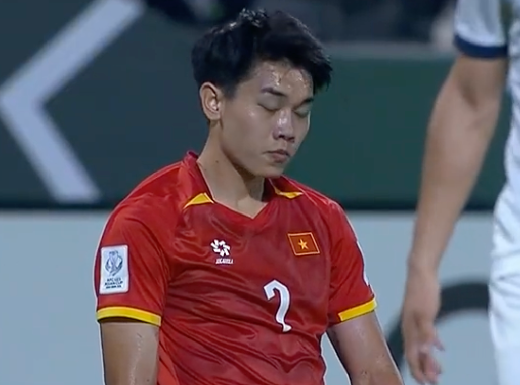 Cả MXH đồng loạt đòi lại băng đội trưởng U23 Việt Nam cho hotboy Đình Bắc- Ảnh 2.