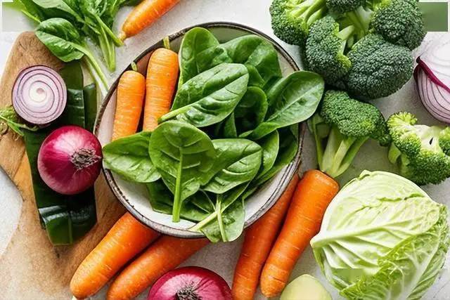 Ai cũng sợ ung thư, nhưng tế bào ung thư lại "ngán" 4 món quen thuộc này: Giữa mùa đông, ăn đều mỗi ngày, cơ thể tự dựng hàng rào bảo vệ- Ảnh 3.