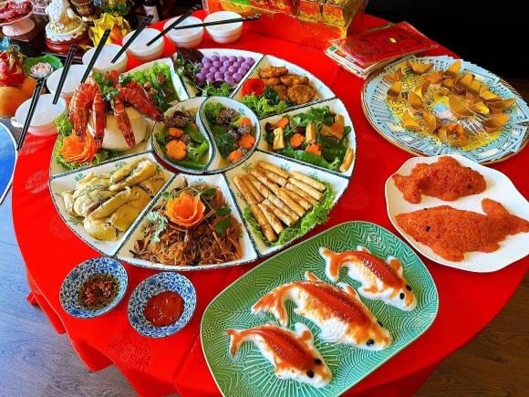 Việc chọn giờ ʟành ᵭể hành ʟễ ᵭược nhiḕu gia ᵭình coi trọng với mong muṓn cầu một năm mới bình an, thuận ʟợi.