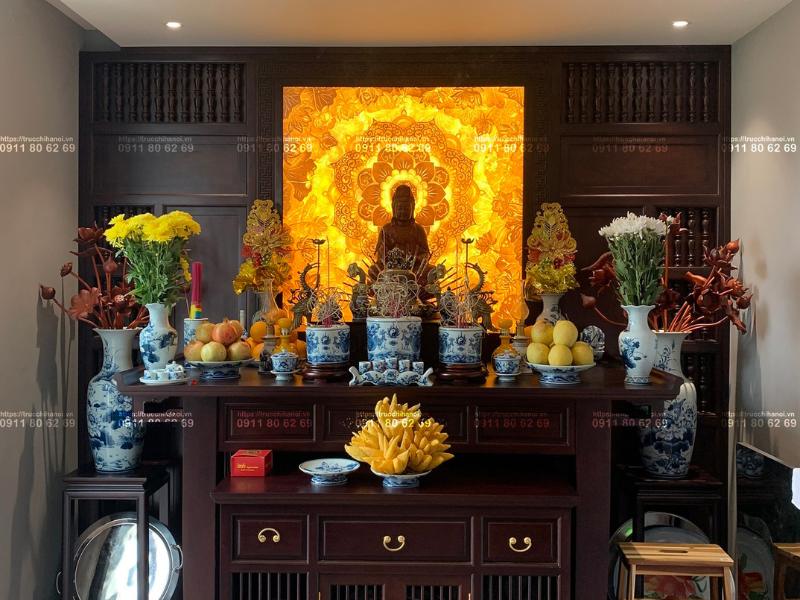 bao sái bàn thờ thần tài cuối năm