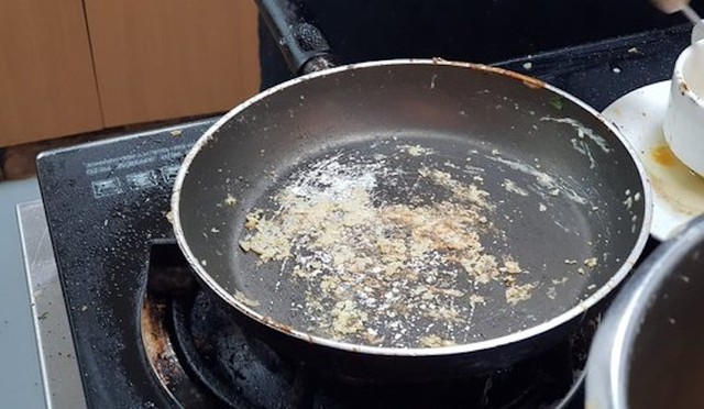 7 Dấu hiệu gian bếp đang hao tài lộc cần chỉnh sửa ngay để đón Tết 2026 - Ảnh 4.