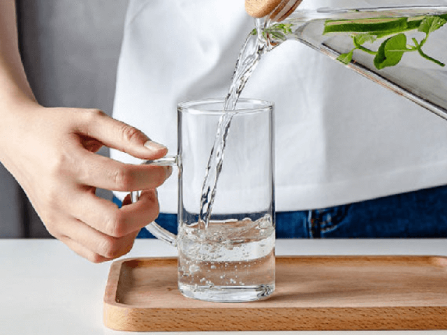 Mỹ đánh giá: Đột quỵ rất "sợ" loại nước giá rẻ hơn cả cốc trà đá, nhiều người Việt dùng suốt mà không hề biết- Ảnh 3.