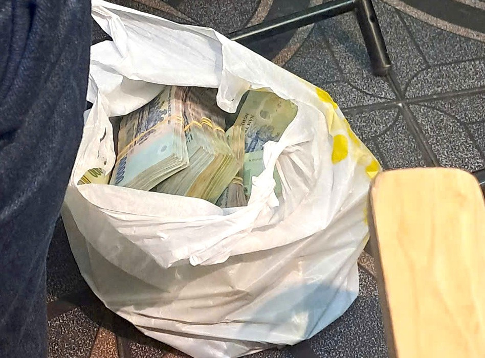 Kế hoạch "không kẽ hở" của 2 tên cướp ngân hàng Gia Lai: Lên sơ đồ camera, cách rút lui và phá vật chứng- Ảnh 6.