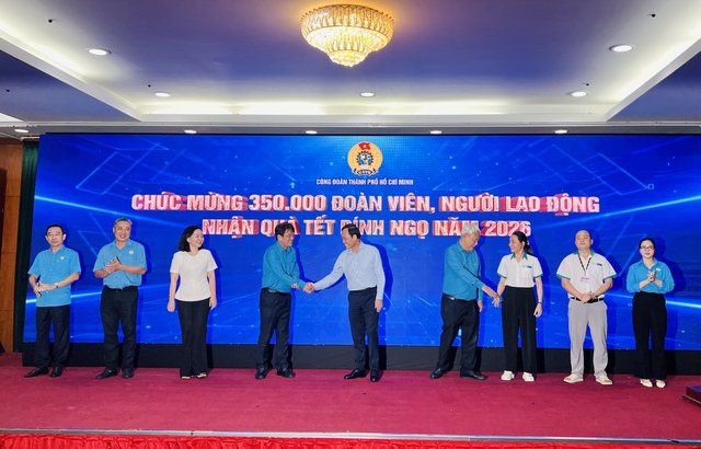 350.000 công nhân lao động được chuyển khoản 1 triệu đồng tối nay - Ảnh 2.