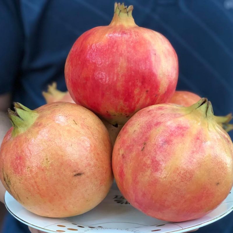 6 loại quả nên bày trên bàn thờ đêm giao thừa Bính Ngọ mang lại may mắn phước lộc, những loại nào cần tránh? - 3