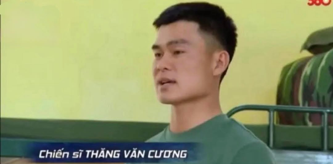 Đại úy quân đội đang yêu Hoà Minzy: Follow chỉ mình em, cùng nữ ca sĩ kín đáo làm điều đặc biệt hơn 2 năm trước- Ảnh 2.