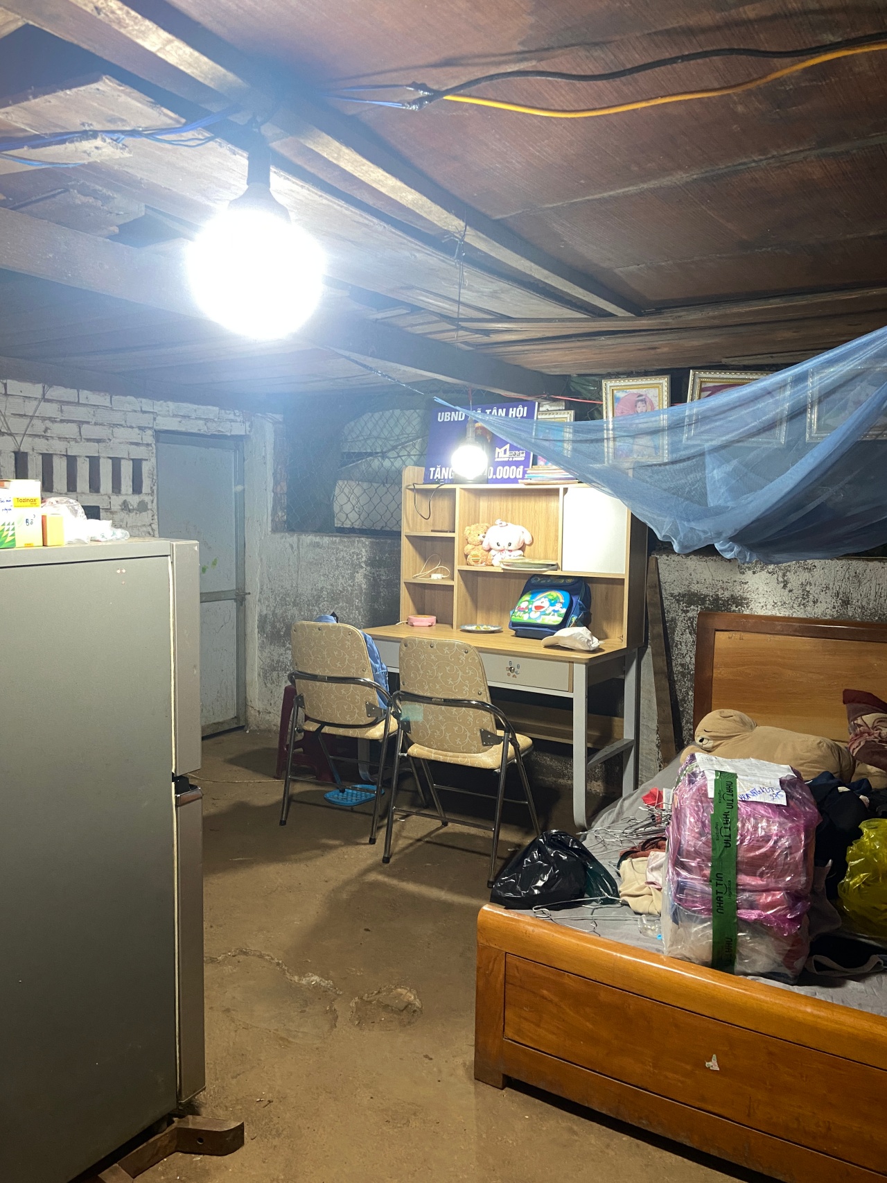 Về tận nơi vụ 4 chị em mồ côi: Người dì “không dám ra đường” vì bị nhầm là mẹ ruột, địa phương nói gì?- Ảnh 2.