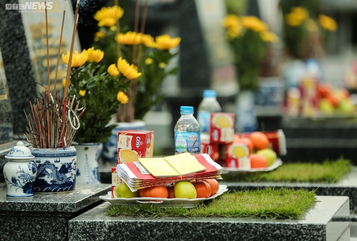 Tiết Thanh minh 2026 nên tảo mộ vào ngày nào?- Ảnh 3.