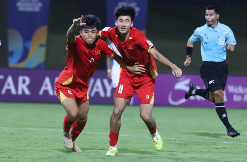 CĐV Hàn kinh ngạc: 'Chúng ta xếp sau -833732