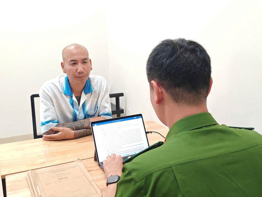 Cơ quan Công an làm việc với Phú Lê.