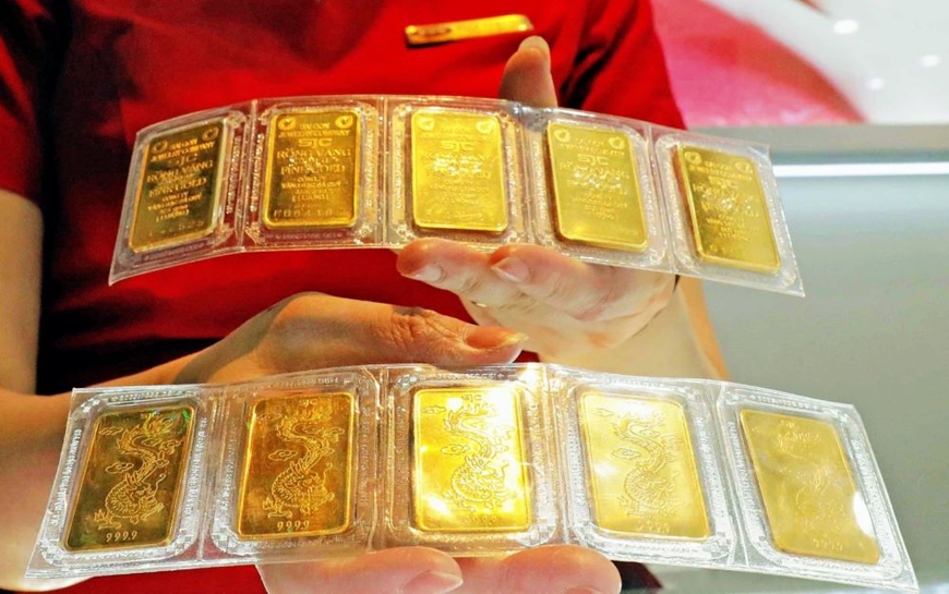 Xử lý nghiêm việc mua, bán vàng miếng