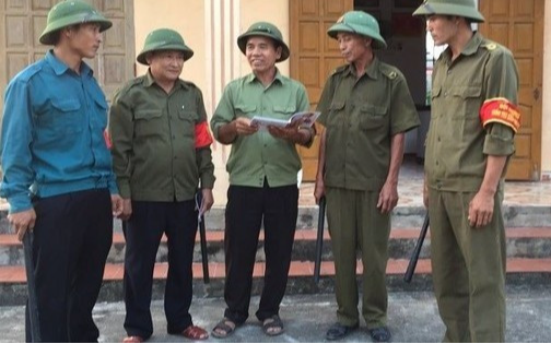 Trưởng thôn, xóm, Bí thư chi bộ ở một tỉnh được hưởng mức phụ cấp bằng 2,0 lần mức lương cơ sở hàng tháng