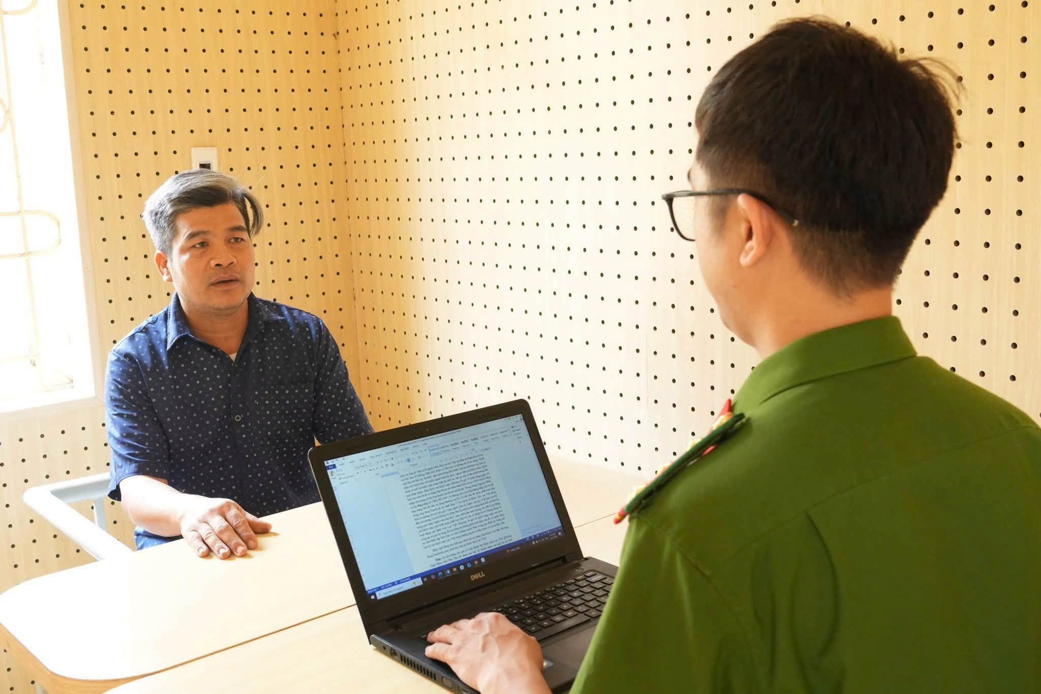 Có thể là hình ảnh về học tập
