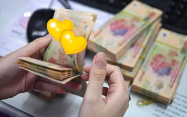 Lương tối thiểu dự kiến là 5,7 triệu đồng/tháng