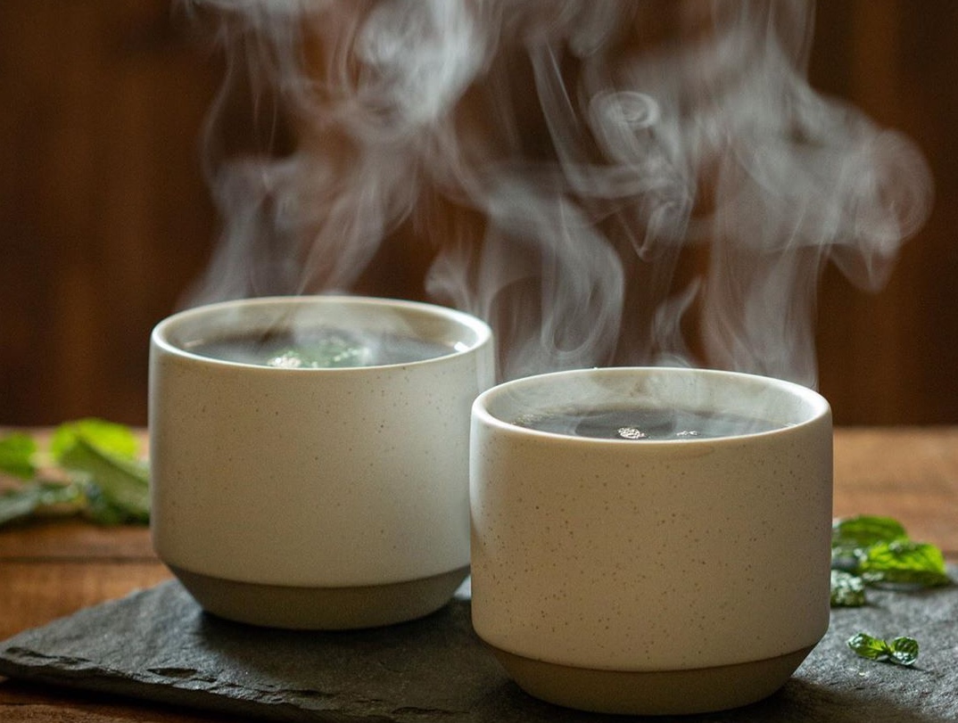 Loại nước dễ gây ung thư bậc nhất, "độc" ngang khói đốt củi: Nhiều người Việt vẫn vô tư uống mỗi ngày! - Ảnh 1.